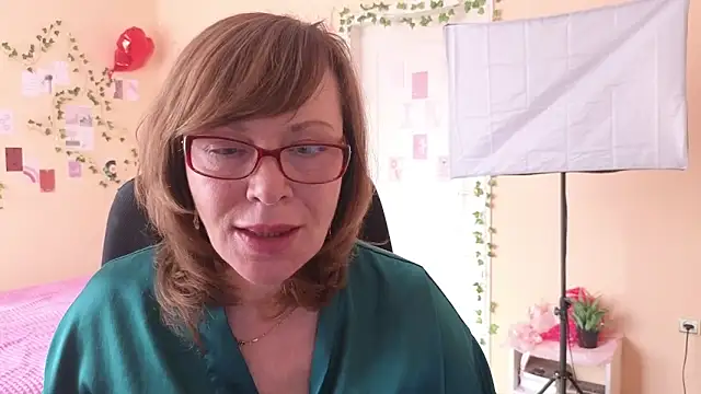 Miss Moren online show from 17, 3, 2026