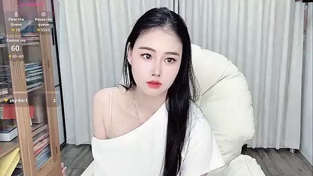 Snapshot of LILI-Baobei chatting on 17, 9, 2025 LILI-Baobei online show from 17, 9, 2025