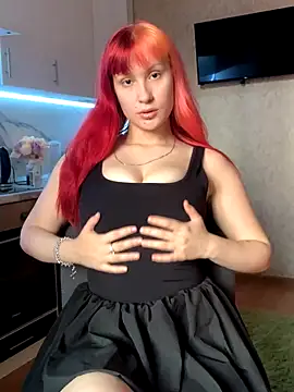 Snapshot of Sweet_white_chocolate chatting on 8, 10, 2025 Sweet white chocolate online show from 8, 10, 2025