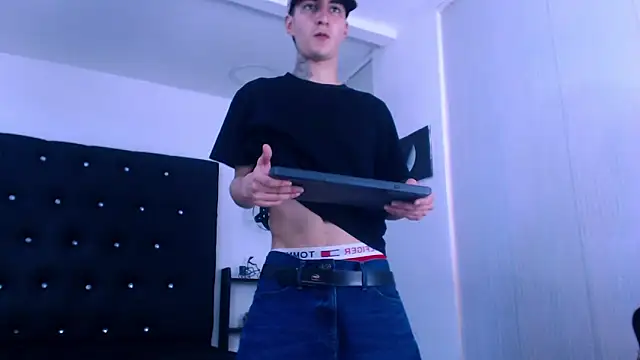 Angel xxx online show from 14, 1, 2026