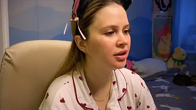 IlonaMurf online show from 15, 12, 2025