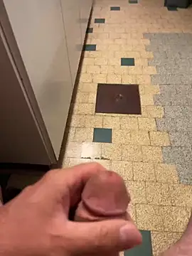 mikiss789 online show from 1, 10, 2025