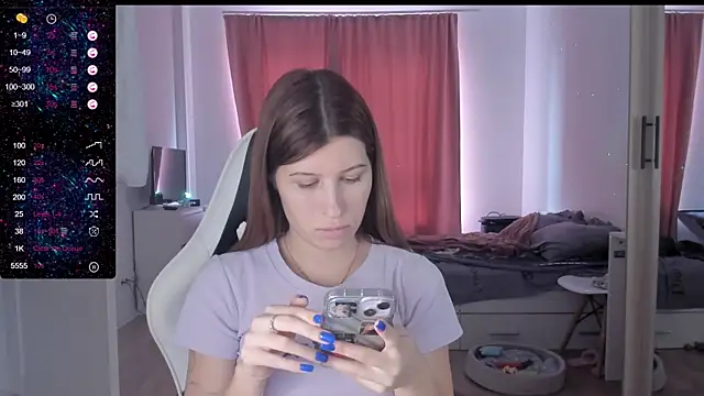 Agnes Allenn online show from 5, 3, 2025