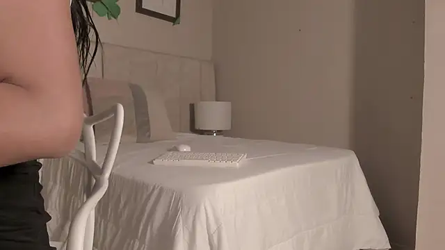  dakota a online show from 15, 3, 2026