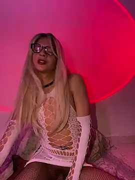 thalia dyson online show from 8, 3, 2025