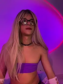 thalia dyson online show from 9, 3, 2025