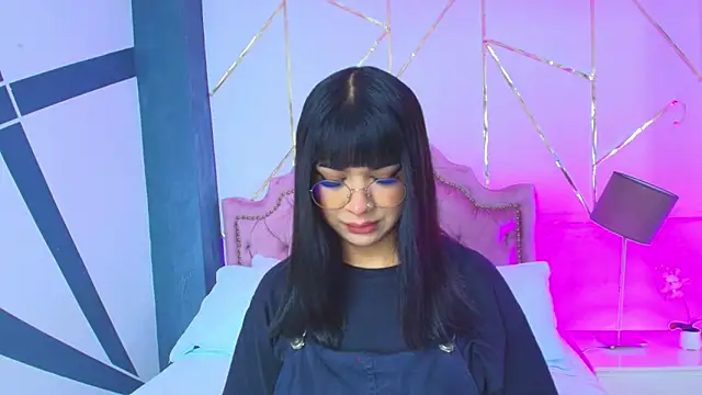 RoseCassie online show from 19, 1, 2025