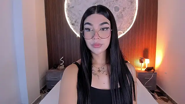 RoseCassie online show from 8, 5, 2026