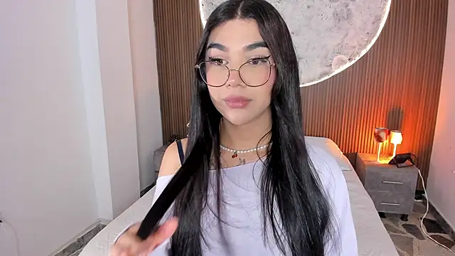 RoseCassie online show from 15, 5, 2026