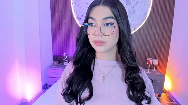 Snapshot of RoseCassie chatting on 29, 5, 2026 RoseCassie online show from 29, 5, 2026