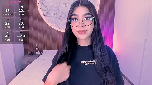 Snapshot of RoseCassie chatting on 13, 6, 2026 RoseCassie online show from 13, 6, 2026