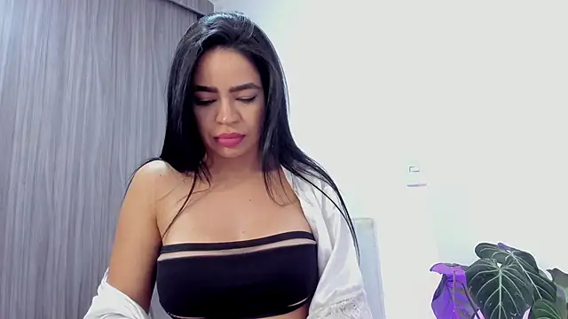 Sara Leblanc online show from 26, 2, 2025