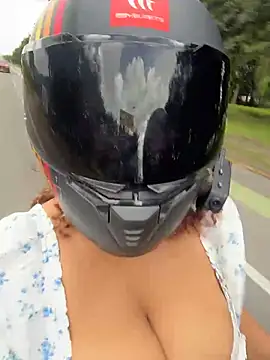 lauraltt online show from 1, 2, 2026