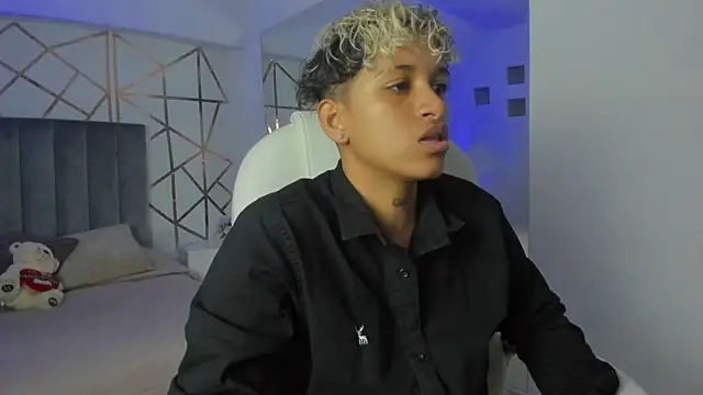 Dominick jones online show from 10, 1, 2025