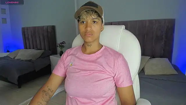 Dominick jones online show from 22, 1, 2025