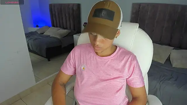 Dominick jones online show from 23, 1, 2025