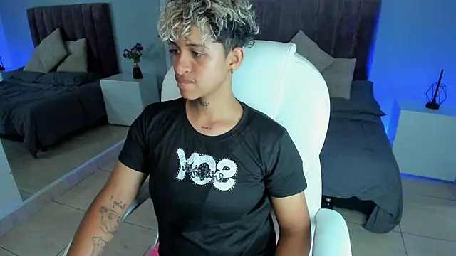 Dominick jones online show from 26, 1, 2025