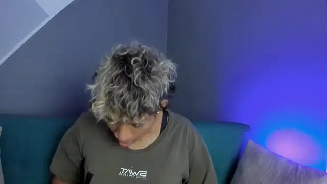 Dominick jones online show from 28, 2, 2025