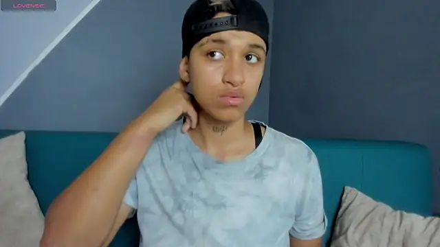 Dominick jones online show from 10, 3, 2025