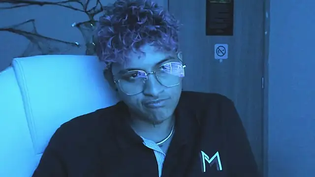 Dominick jones online show from 10, 10, 2025