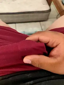 Snapshot of santigle90 chatting on 17, 11, 2025 santigle90 online show from 17, 11, 2025