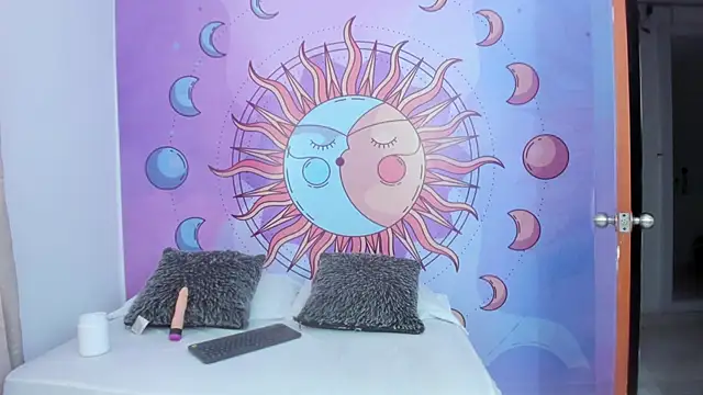 Mariana 16  online show from 23, 9, 2025