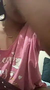 priyadevi17 online show from 18, 1, 2025