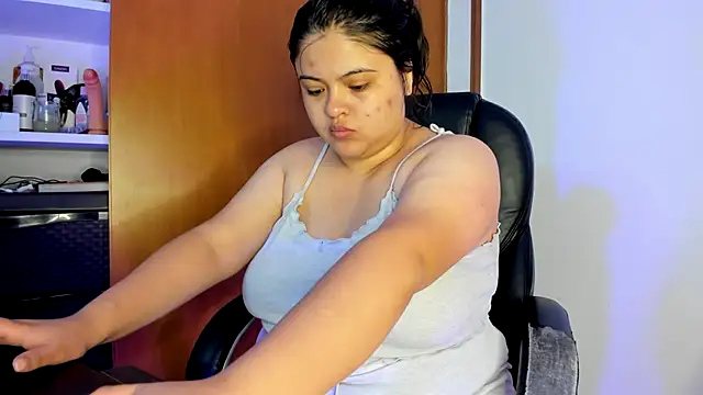 lizzie c online show from 3, 2, 2025
