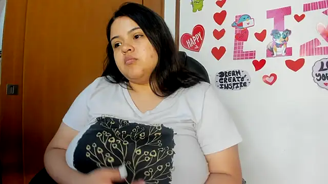 lizzie c online show from 14, 3, 2025