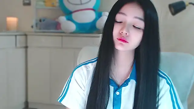 Snapshot of xiao-xiao-D chatting on 2, 1, 2025 xiao-xiao-D online show from 2, 1, 2025