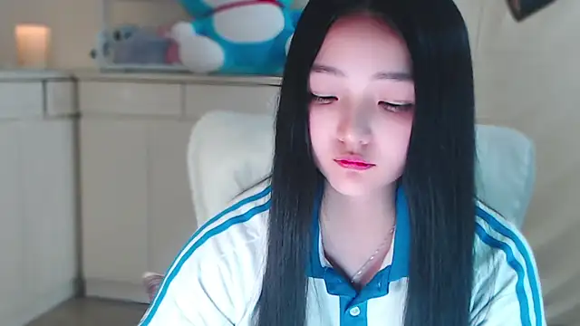 Snapshot of xiao-xiao-D chatting on 2, 1, 2025 xiao-xiao-D online show from 2, 1, 2025
