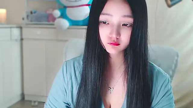 Snapshot of xiao-xiao-D chatting on 8, 1, 2025 xiao-xiao-D online show from 8, 1, 2025
