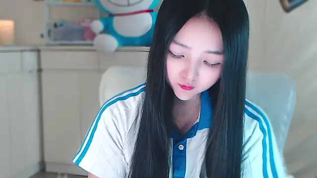 Snapshot of xiao-xiao-D chatting on 9, 1, 2025 xiao-xiao-D online show from 9, 1, 2025