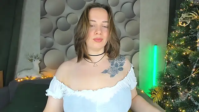 Cute smile sharon online show from 28, 12, 2024