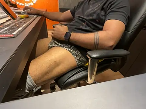 Nil Talreja online show from 1, 11, 2025