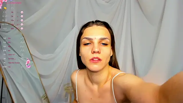 lesi bloom online show from 28, 1, 2025