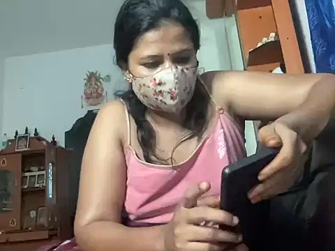 Tamil Sanjana  online show from 9, 10, 2025