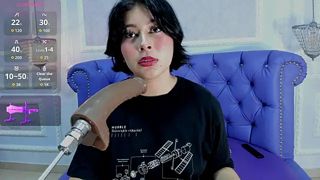 Lily Martinez online show from 28, 9, 2025