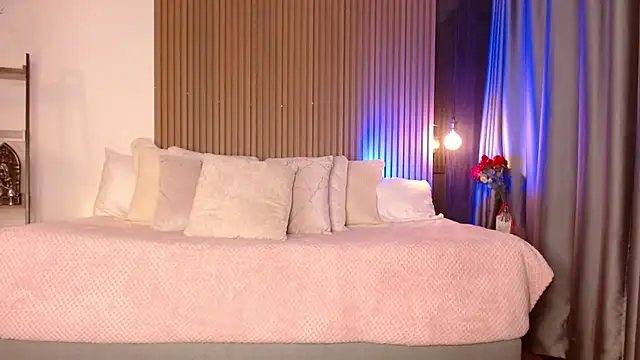 Snapshot of Sienna_Blake_ chatting on 22, 10, 2025 Sienna Blake online show from 22, 10, 2025