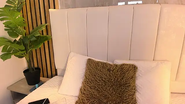 Snapshot of Samantha_Good chatting on 29, 3, 2026 Samantha Good online show from 29, 3, 2026