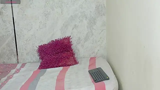 dani-lue online show from 27, 6, 2026