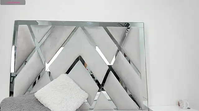 Snapshot of _Hottest_Mature chatting on 23, 12, 2024 Hottest Mature online show from 23, 12, 2024