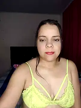 AriaYummy online show from 9, 1, 2025