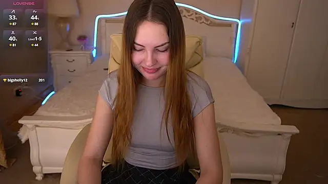 LexxiJoy online show from 8, 1, 2025