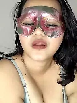 Riya Stream01 online show from 19, 1, 2025