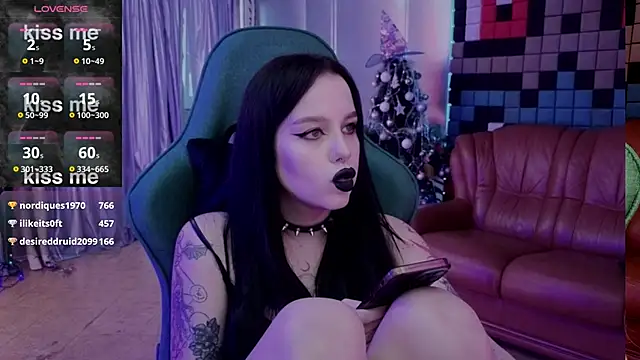 Snapshot of alexx_succubus chatting on 20, 12, 2024 alexx succubus online show from 20, 12, 2024