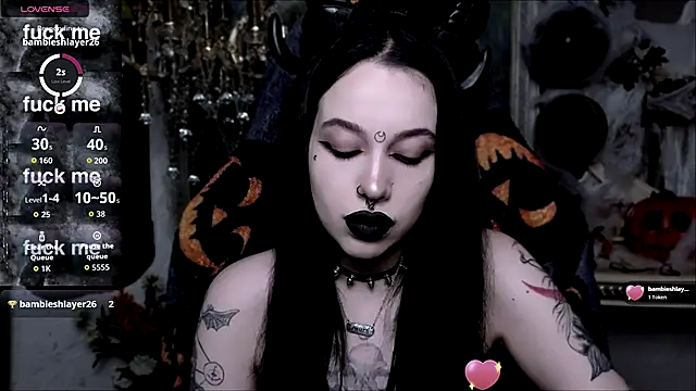 Snapshot of alexx_succubus chatting on 24, 10, 2025 alexx succubus online show from 24, 10, 2025