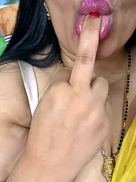 FlatVincy4 online show from 10, 11, 2025