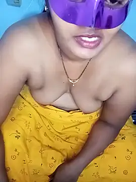 Snapshot of telugu_indhu_0001 chatting on 25, 12, 2024 telugu indhu 0001 online show from 25, 12, 2024
