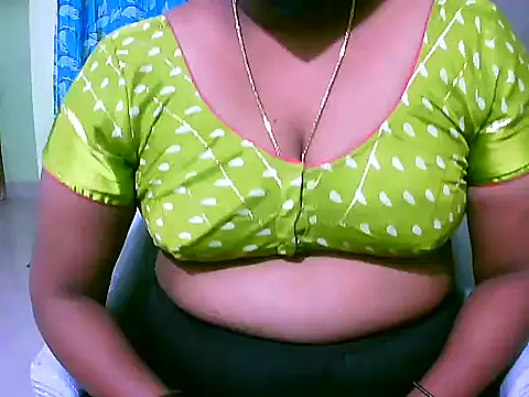 Snapshot of telugu_indhu_0001 chatting on 30, 11, 2025 telugu indhu 0001 online show from 30, 11, 2025